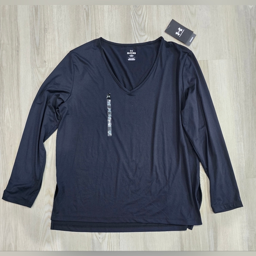 Under Armour Womens V-Neck Meridian Longsleeve Longline Top Black Size XS NWT